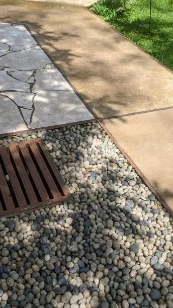 Hardscape and Artistic Features